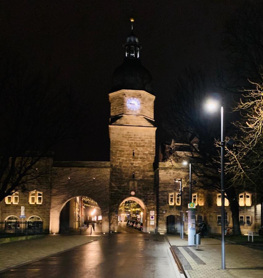 Ferienwohnungen An Der Salvatorkirche - Zentrales Apartmenthaus Mit Terrasse Coburgo Exterior foto